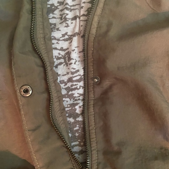 Marrakech (Anthropologie) army green bomber jacket - Picture 7 of 11